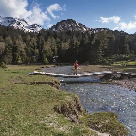 In Les 4 Vallees Ski-in Ski-out لا تزوماز