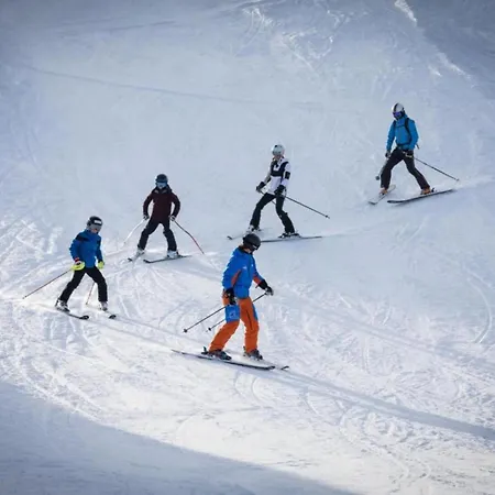 Chalet In Les 4 Vallees Ski-in Ski-out La Tzoumaz